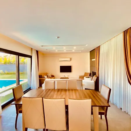 Oasis Villalari 4 Кушадасы