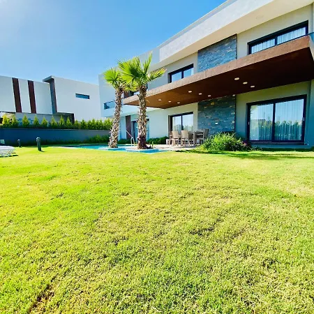 Вилла Oasis Villalari 4