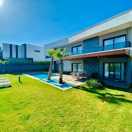 Вилла Oasis Villalari 4 *